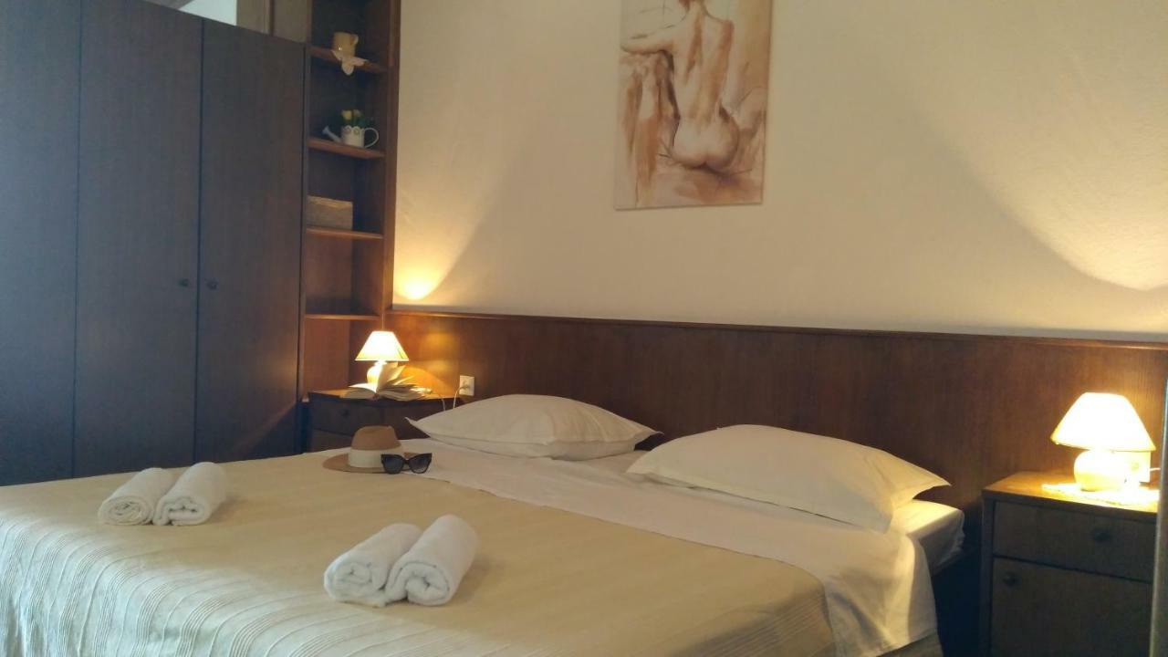 Hotel House Nede Medic Brela Exteriér fotografie